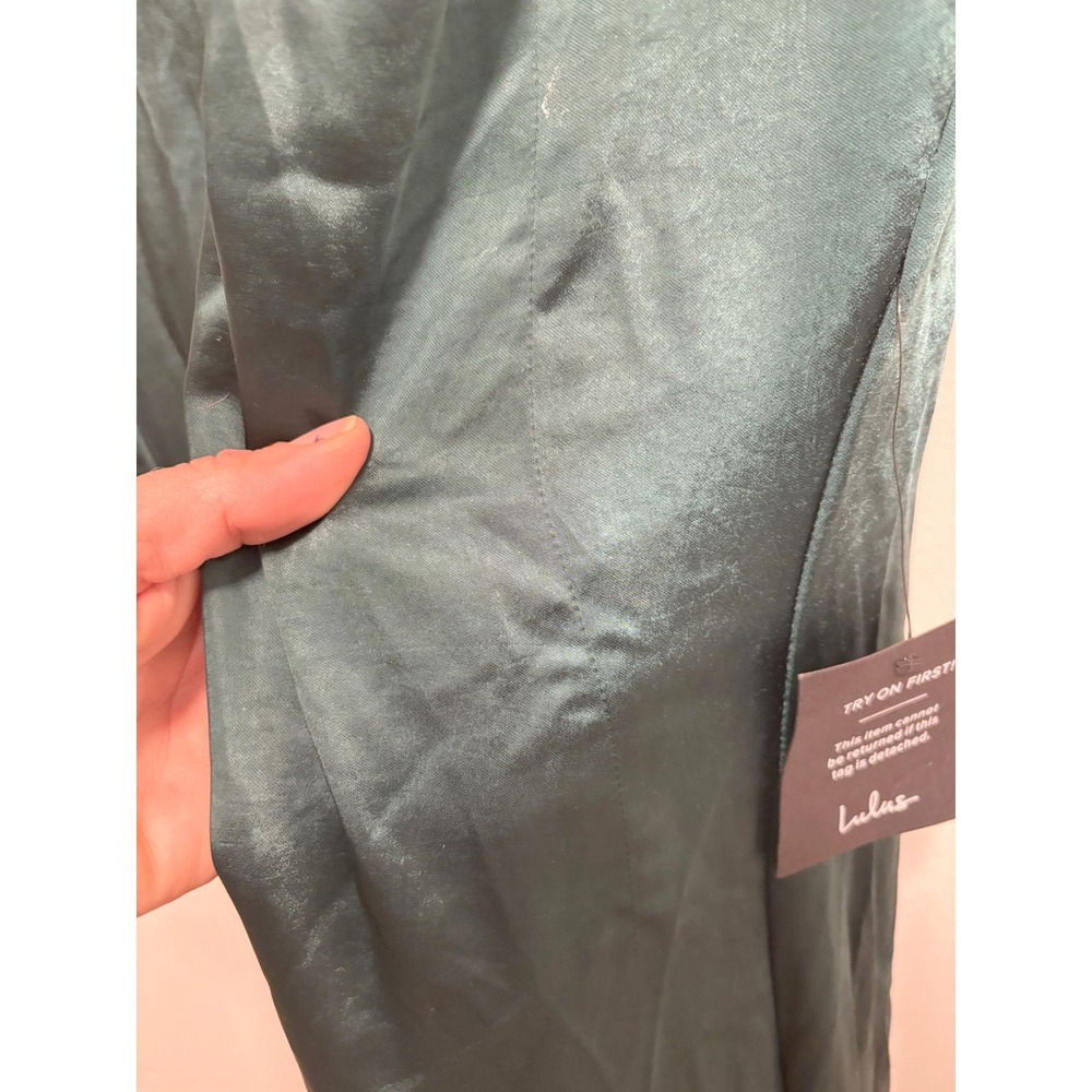 NWT Lulus Perfect Refinement Emerald Satin Sleeveless Pleated Maxi Dress Size M - Picture 7 of 7